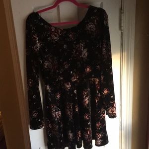 Scoop neck printed velvet skater dress